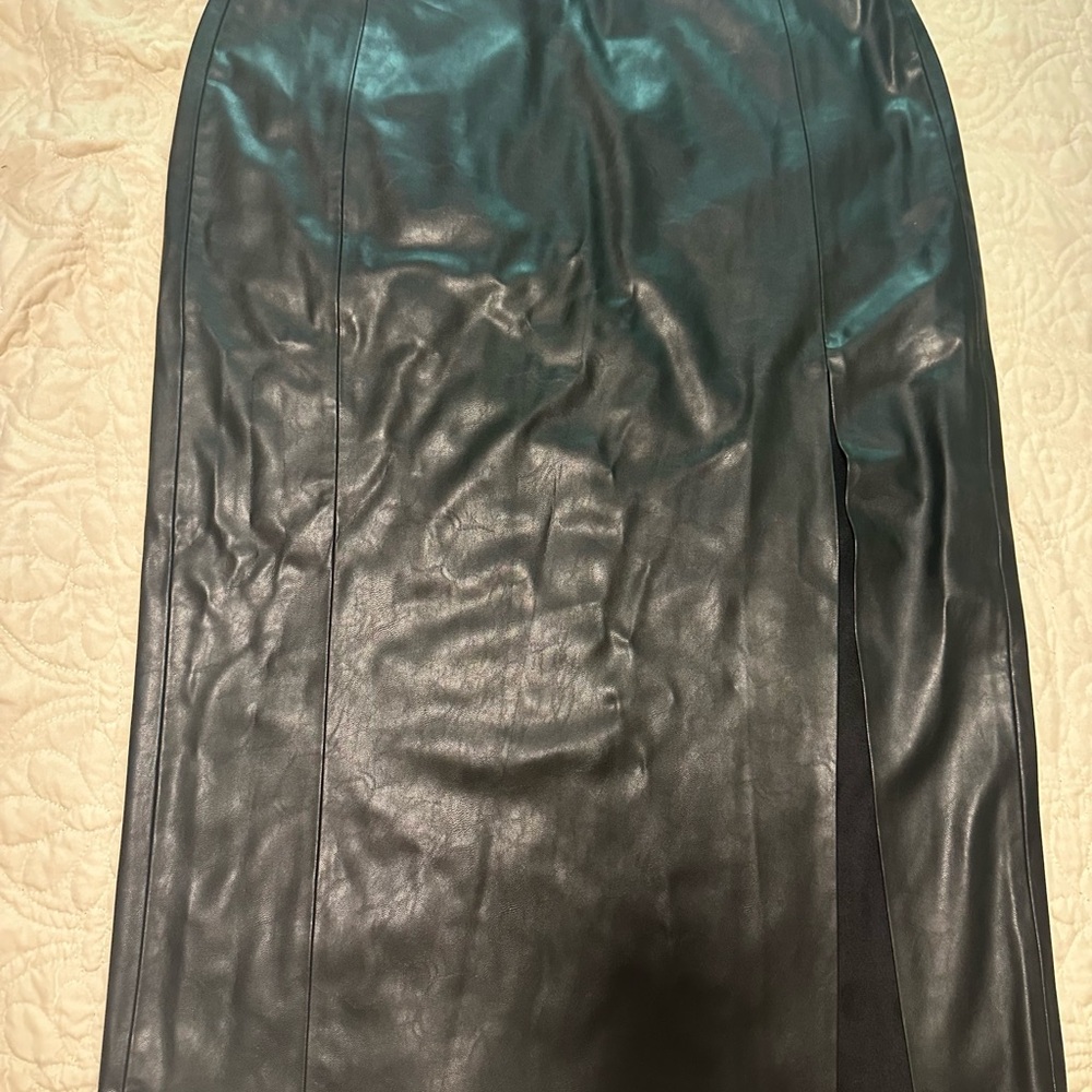 Zara BNWT Black Faux Leather Midi Skirt